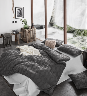 Tufted Ultra Soft Microfiber Quilt Cover Set | King | Smoke