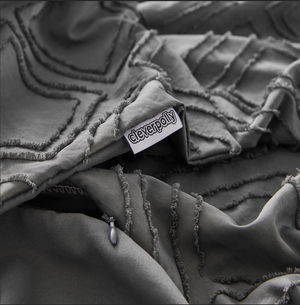 Tufted Ultra Soft Microfiber Quilt Cover Set | King | Smoke