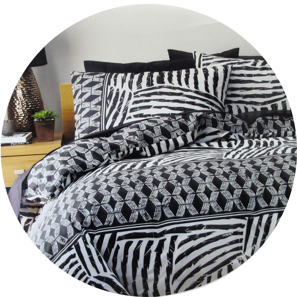 Homeport Kenya Black Printed Geometric Quilt Cover Set | Double
