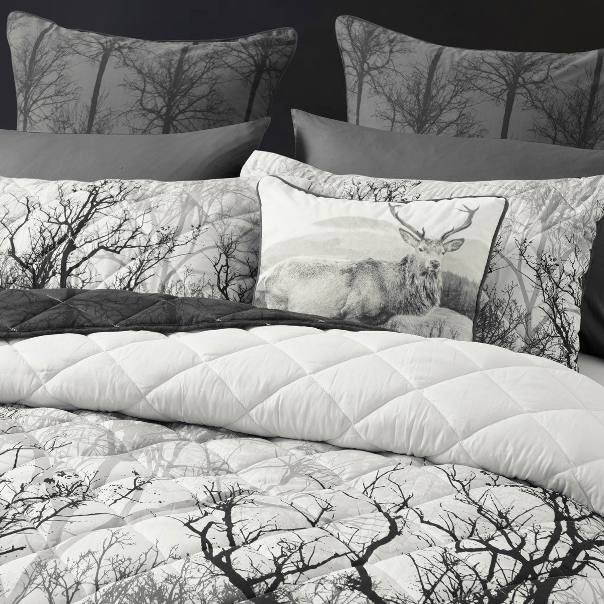 Bianca Boscage Quilted Coverlet Set | Black Forest Print | Polyester | Queen/King