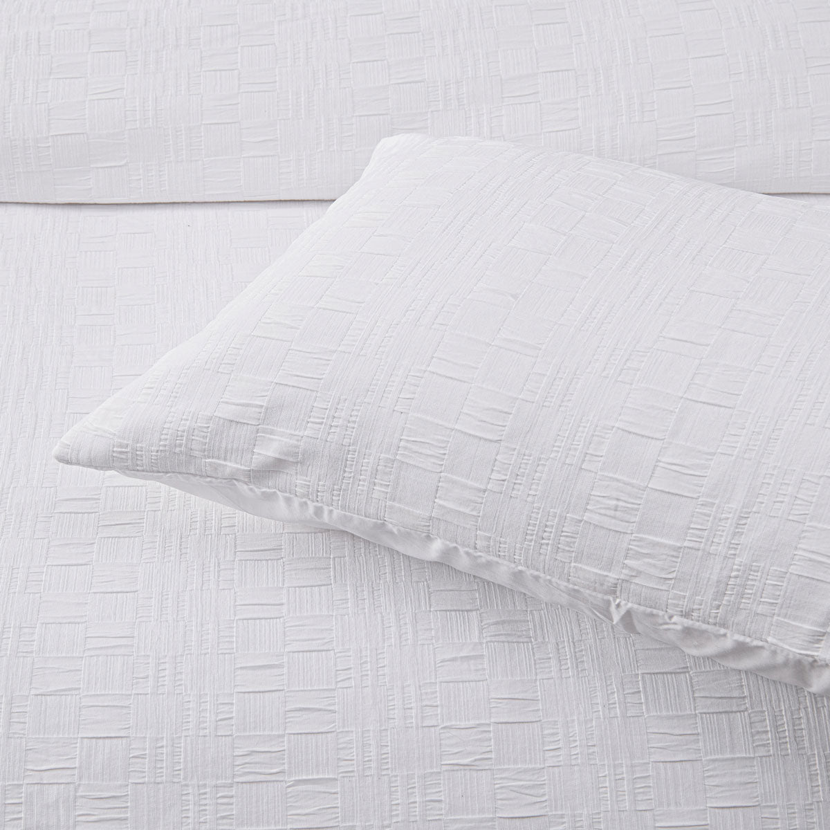 Bianca Cosmo White Soft Chenille Geometric Quilt Cover Set | Queen