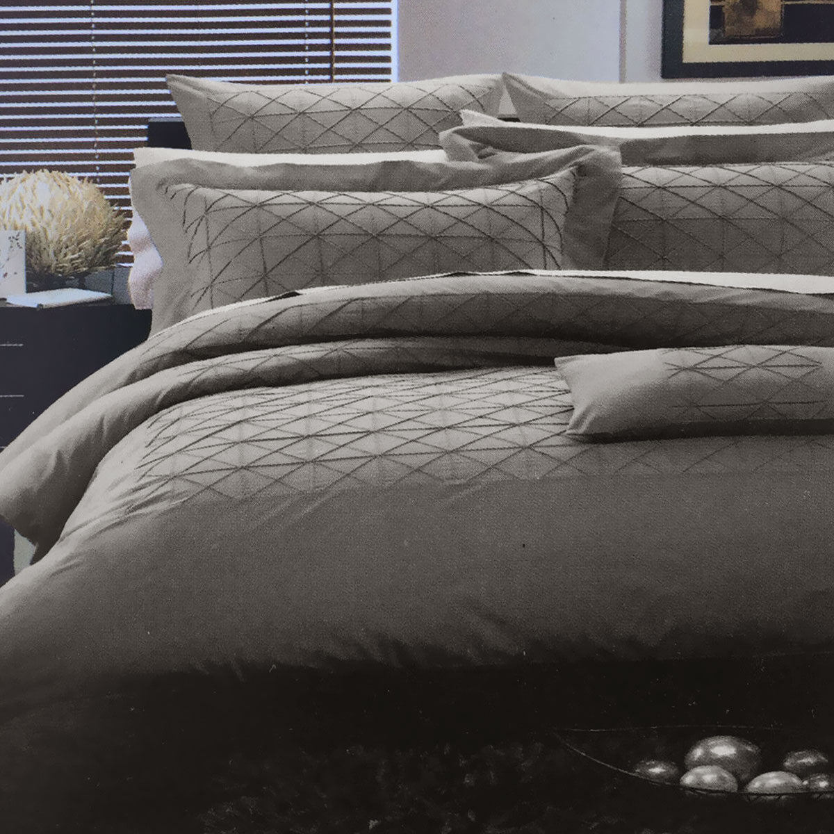 Geometric Tuck Linen Polyester Cotton Quilt Cover Set | Queen