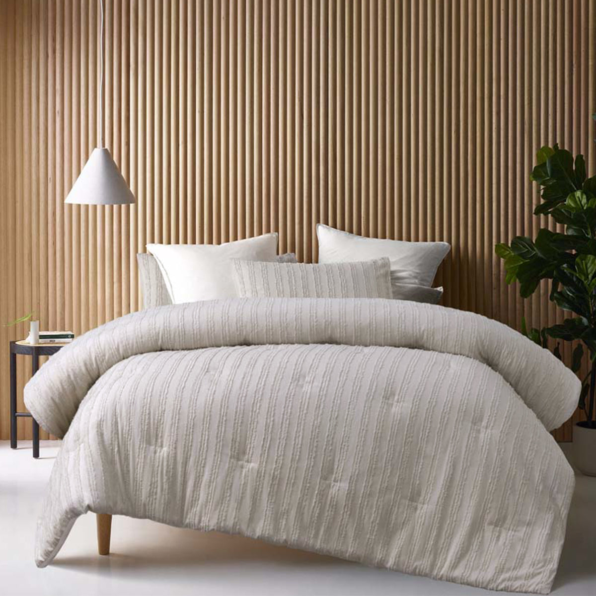 Vintage Design Homewares Reflections Natural 3 Piece Comforter Set | Queen
