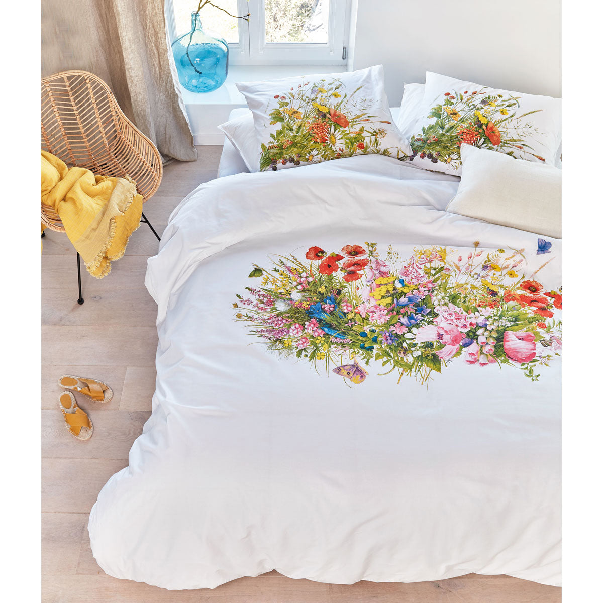 Marjolein Bastin | Amazing Flowers Multi Cotton | Quilt Cover Set | King