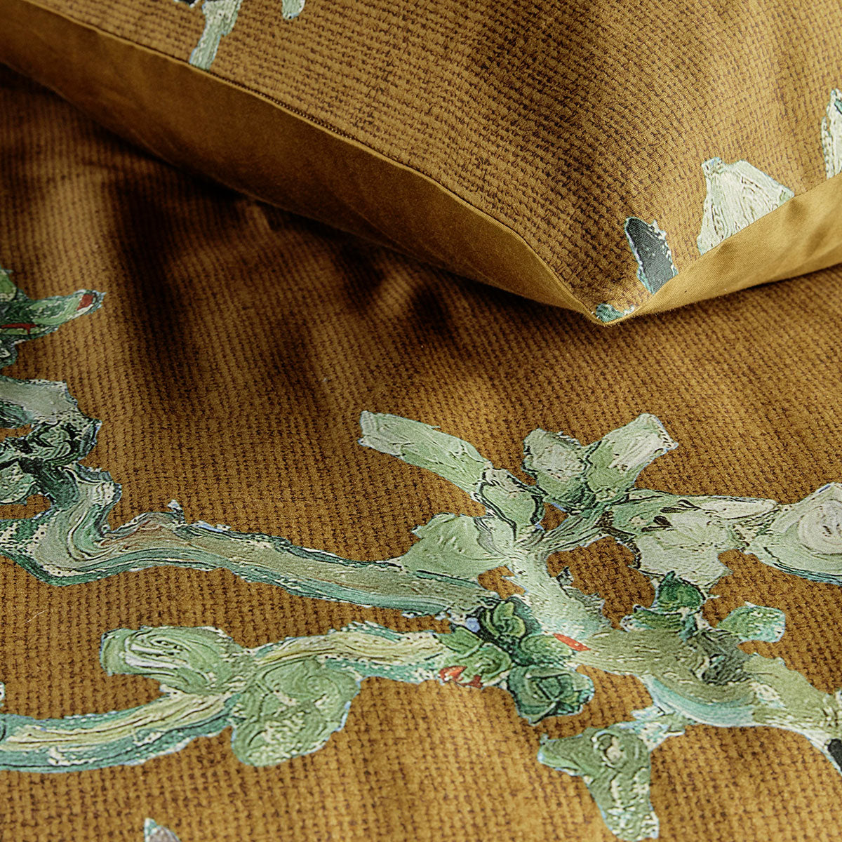 Bedding House | Blossoming Ochre Cotton Sateen | Quilt Cover Set | King
