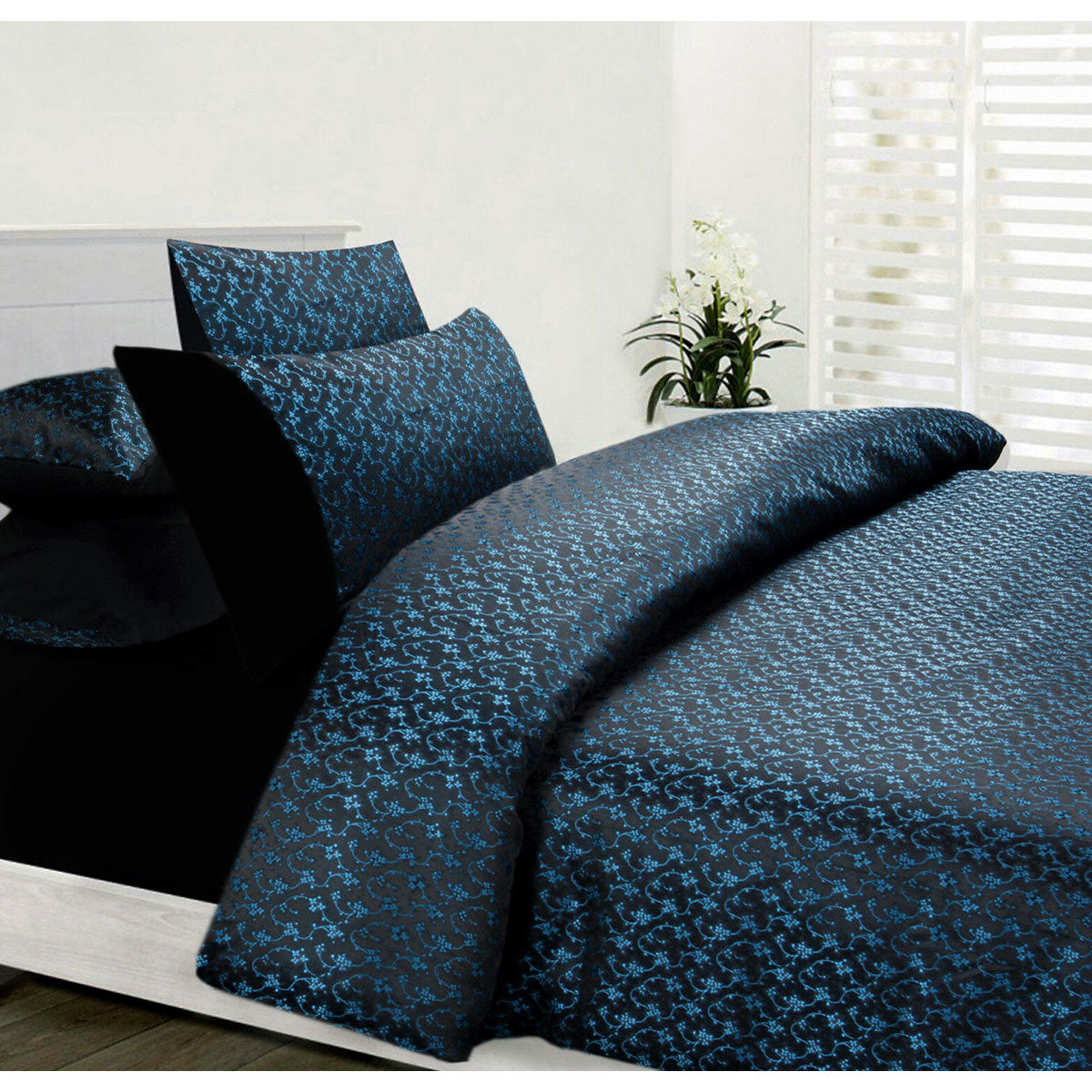 Accessorize | Bouquet Blue Jacquard | Quilt Cover Set | Double