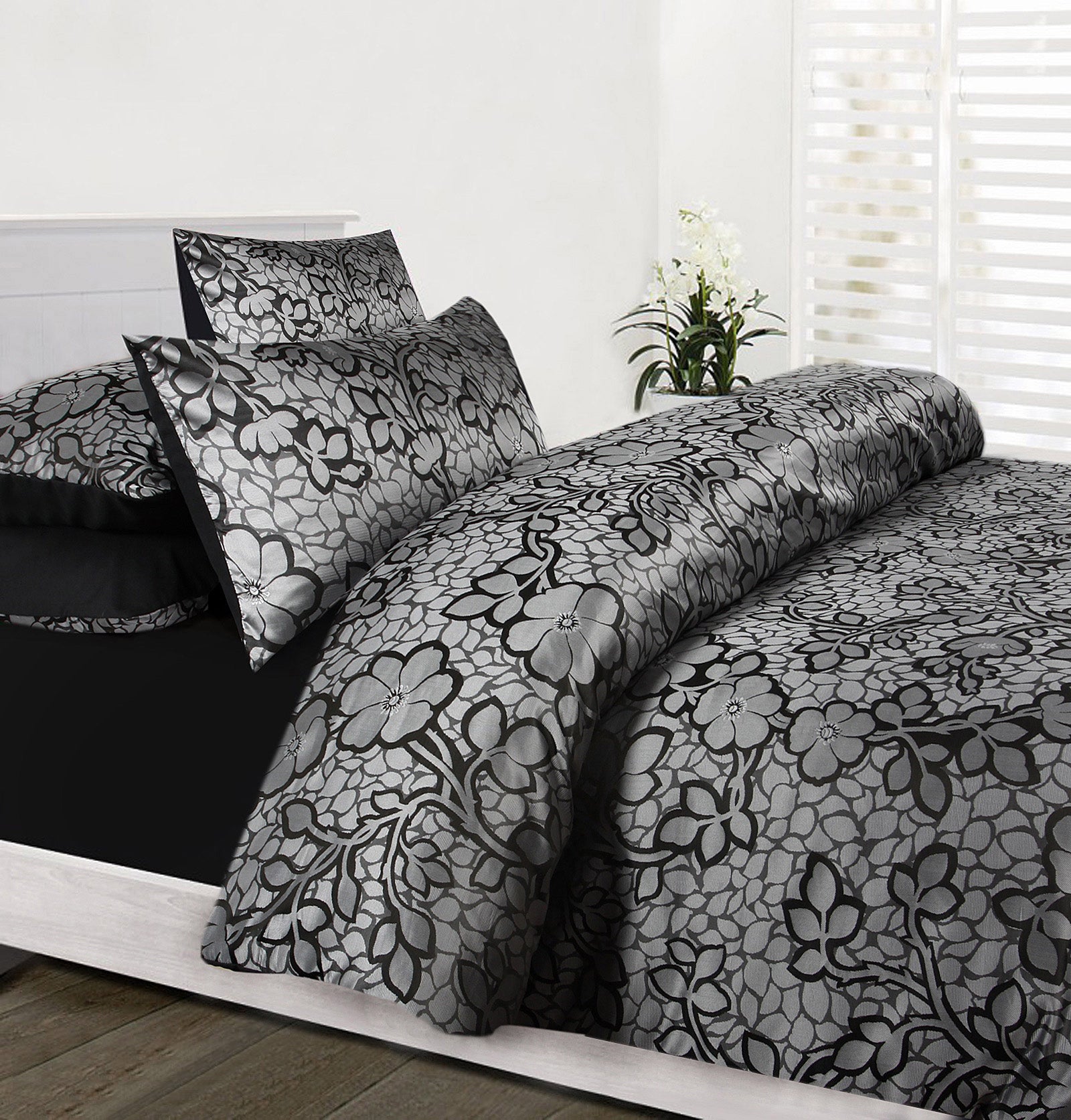 Accessorize | EMMA Black | Quilt Cover Set | Double