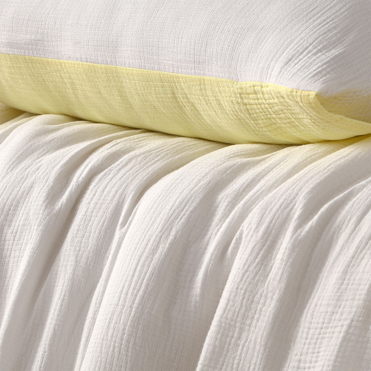 Vintage Design Homewares | Hugo Reversible White & Butter Cotton Gauze Quilt Cover Set | Super King