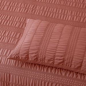 Accessorize Seersucker Tobacco Polyester Quilt Cover Set | Queen