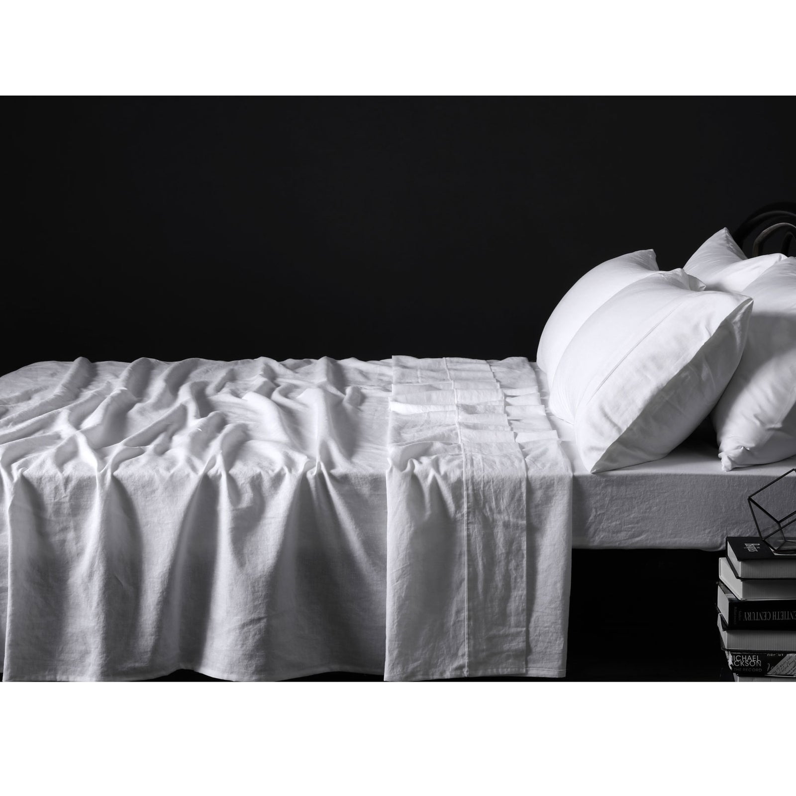 Vintage Design Homewares | 100% Linen White Sheet Set | Double