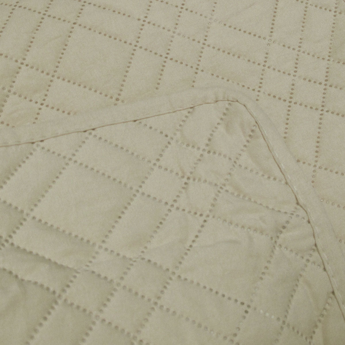 Jane Barrington Morris Beige Ultrasonic Embossed Lightly Quilted Reversible Coverlet Set | King
