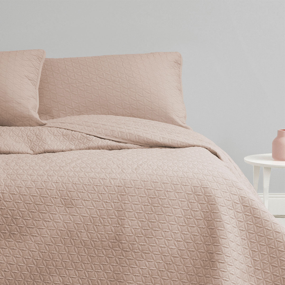 Ardor Chloe Powder Pink 3 Pcs Quilted Coverlet Set | Queen/King