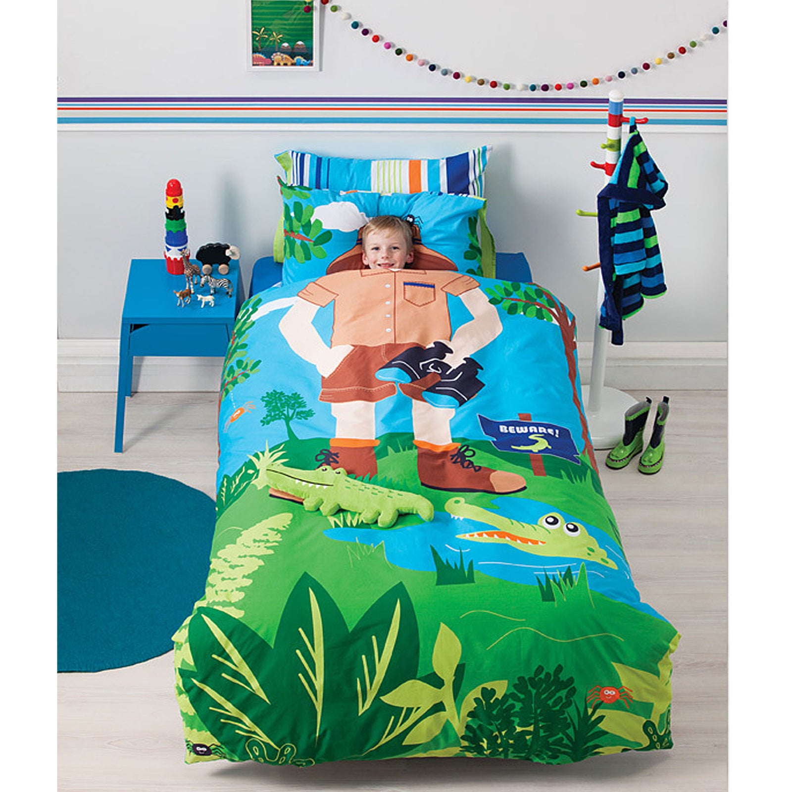 Cubby House | Reversible Croc Hunter | Quilt Cover Set | Single