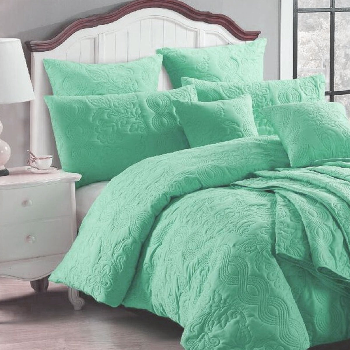 Georges Fine Linens Marguerite Quilt Cover Set | Wave Green | Super King