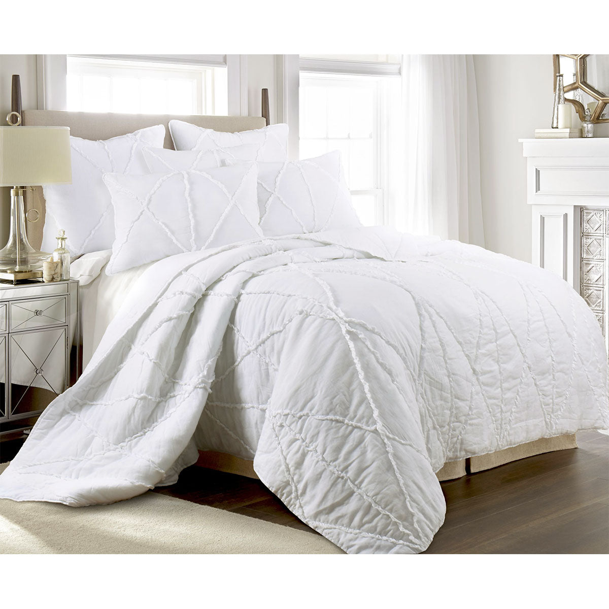 Jenny Mclean | Bobby Ruffle White | 3 Piece Coverlet Set | King