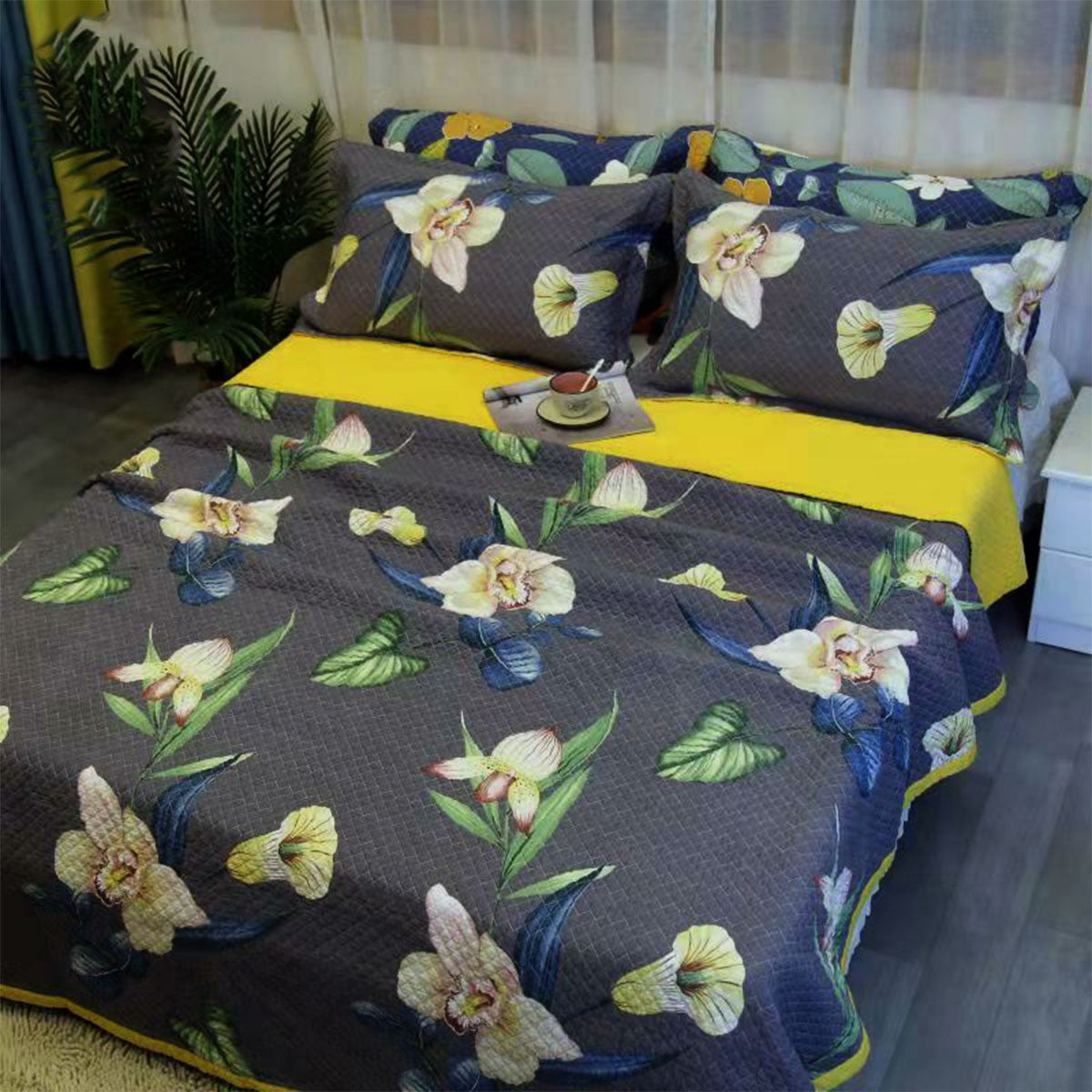 100% Cotton Coverlet Set | Embroidered Orchid | Queen
