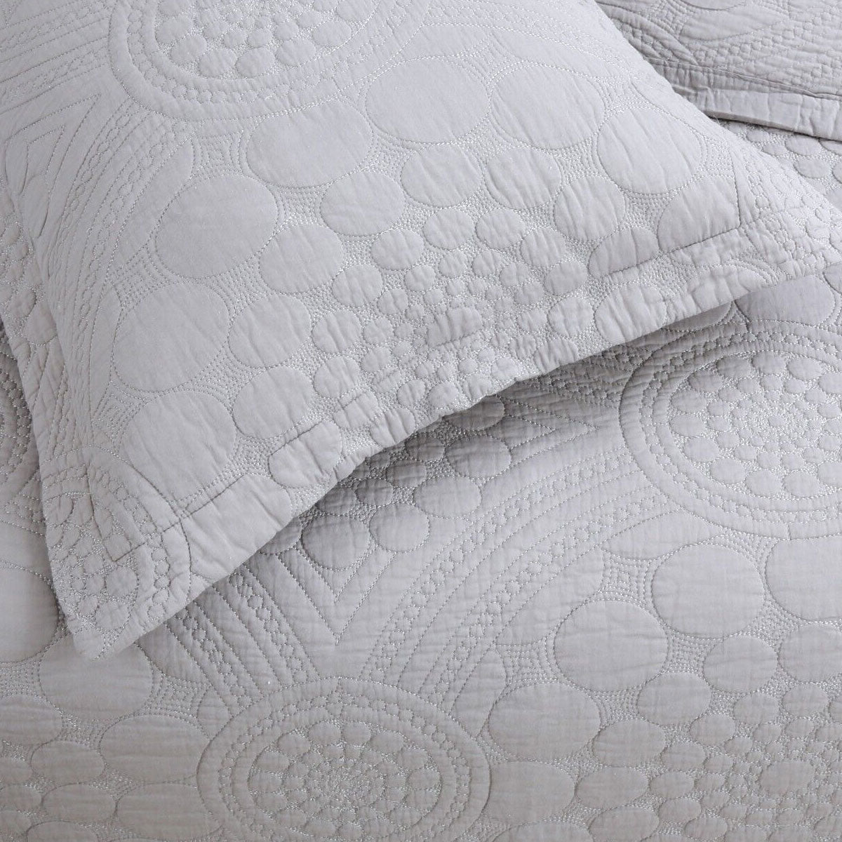 Lightly Quilted Coverlet Set | 100% Cotton | Unity Silver | Queen