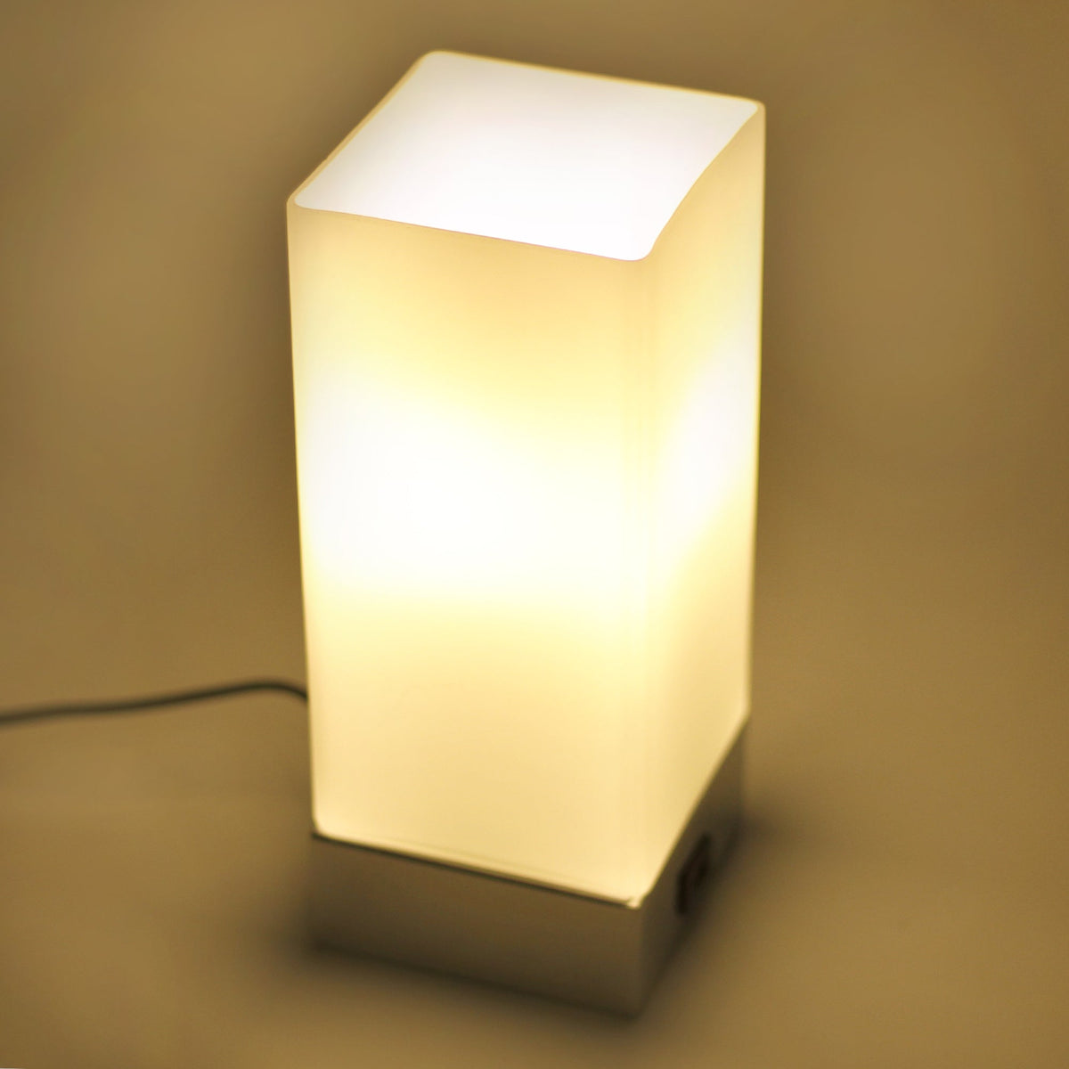 Jessica Rectangle Touch Lamp with USB Port | Touch-Activated Lighting