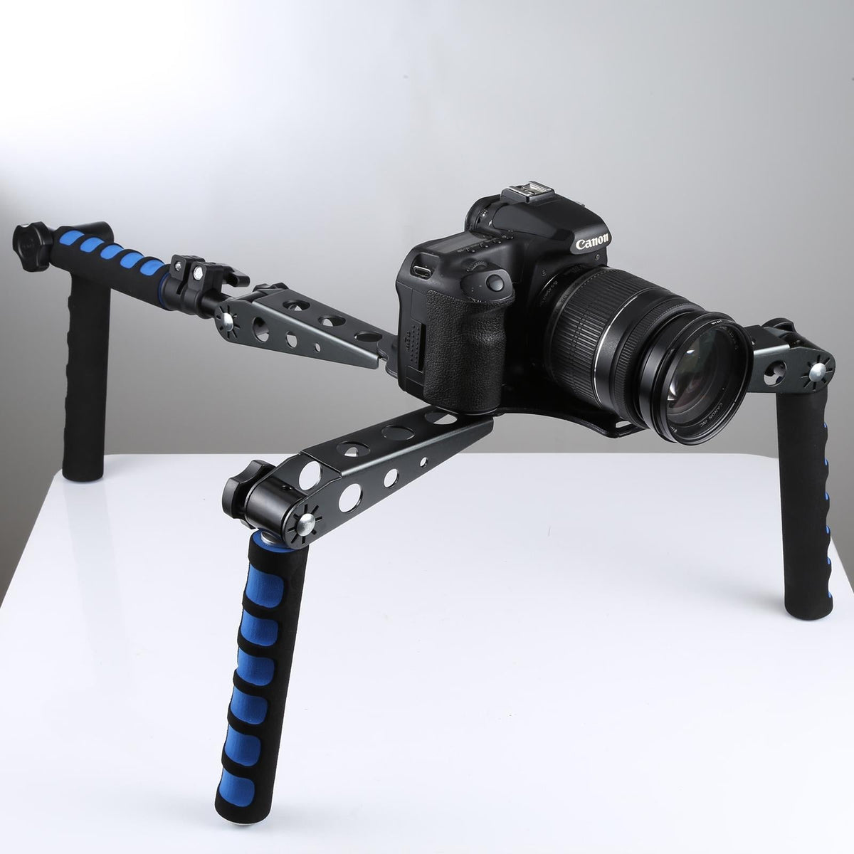 Versatile DSLR Shoulder Rig | Black
