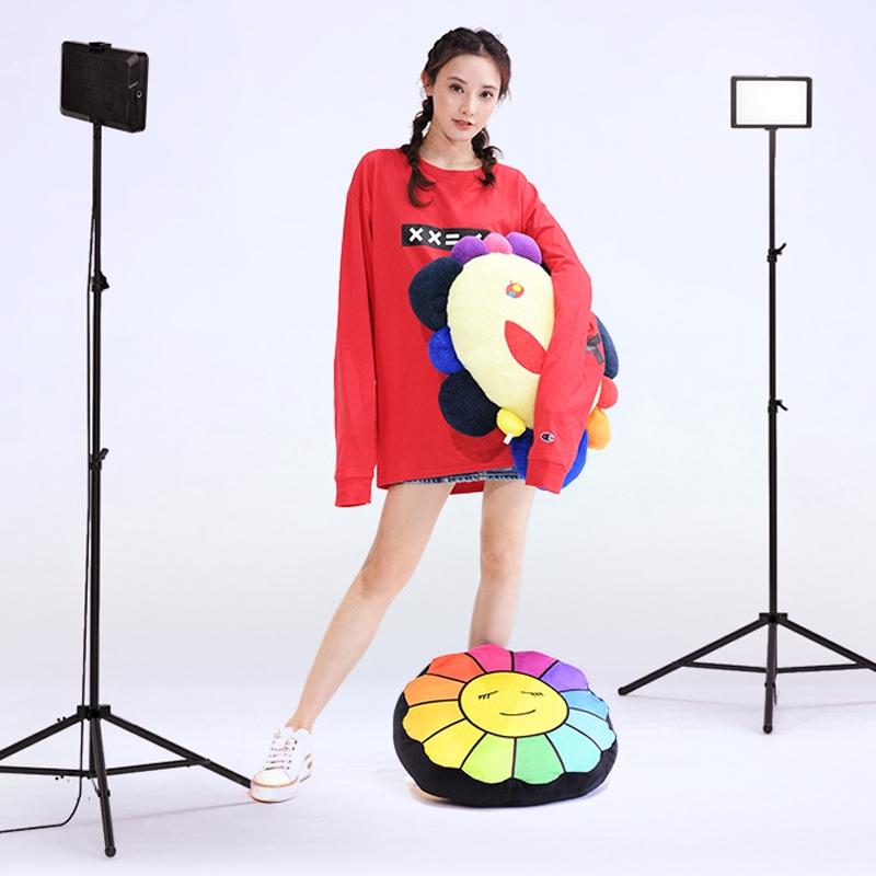 8" Three - Colour Temperature Flat - Panel Live Fill Light with Bluetooth Remote & 2.1m Bracket