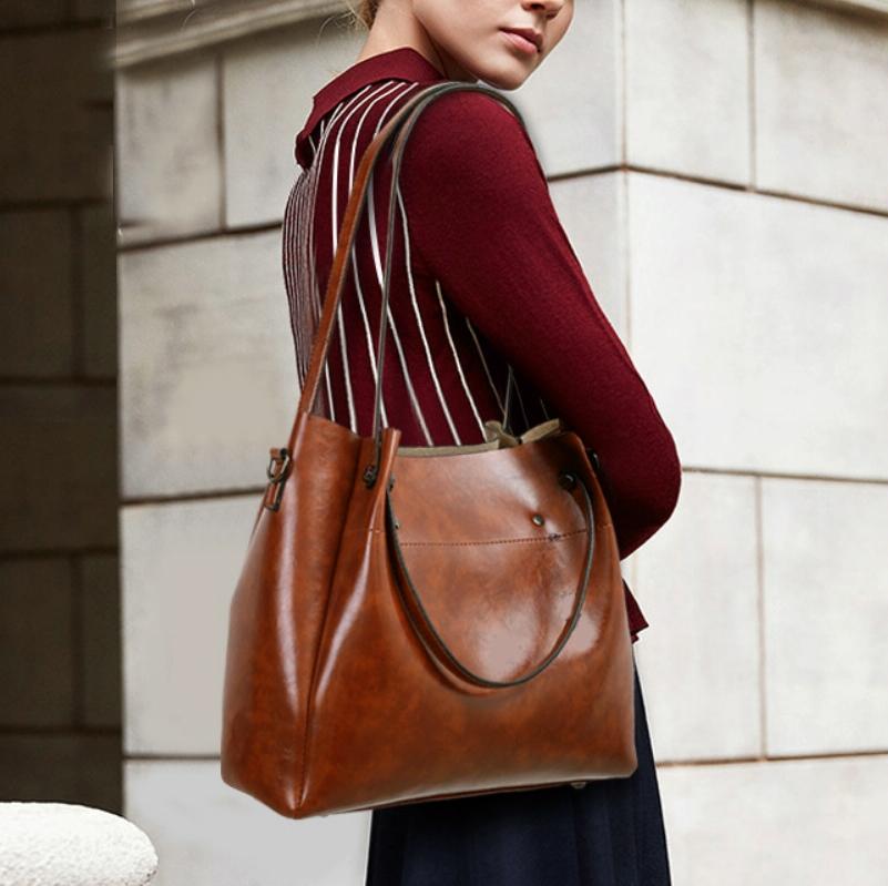 Retro Ladies Handbag | 4-in-1 Fashion Bucket Bag with Large Capacity | Red Eine