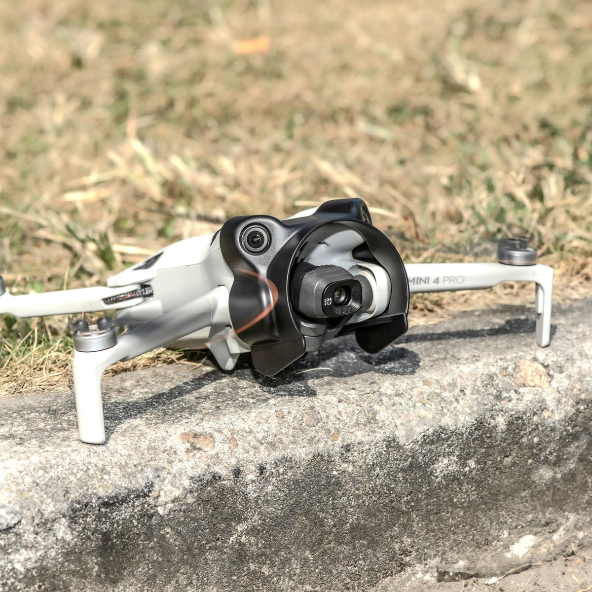 Anti-glare Gimbal Sunshade for DJI Mini 4 Pro