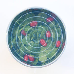 XL Silicone Stretch Lid | 25cm | Versatile & Eco-Friendly