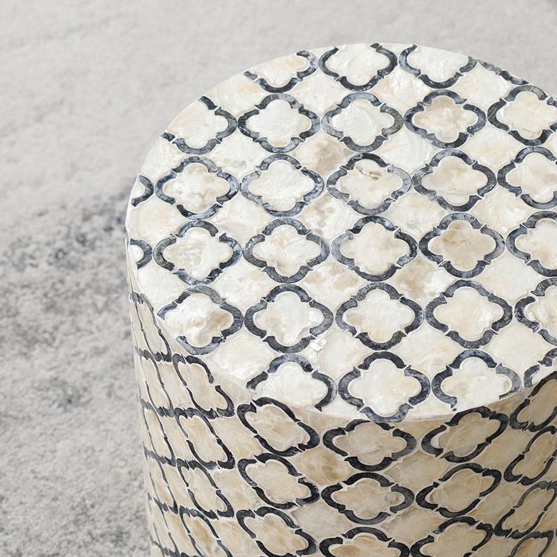 Eilat Shell Stool | Table