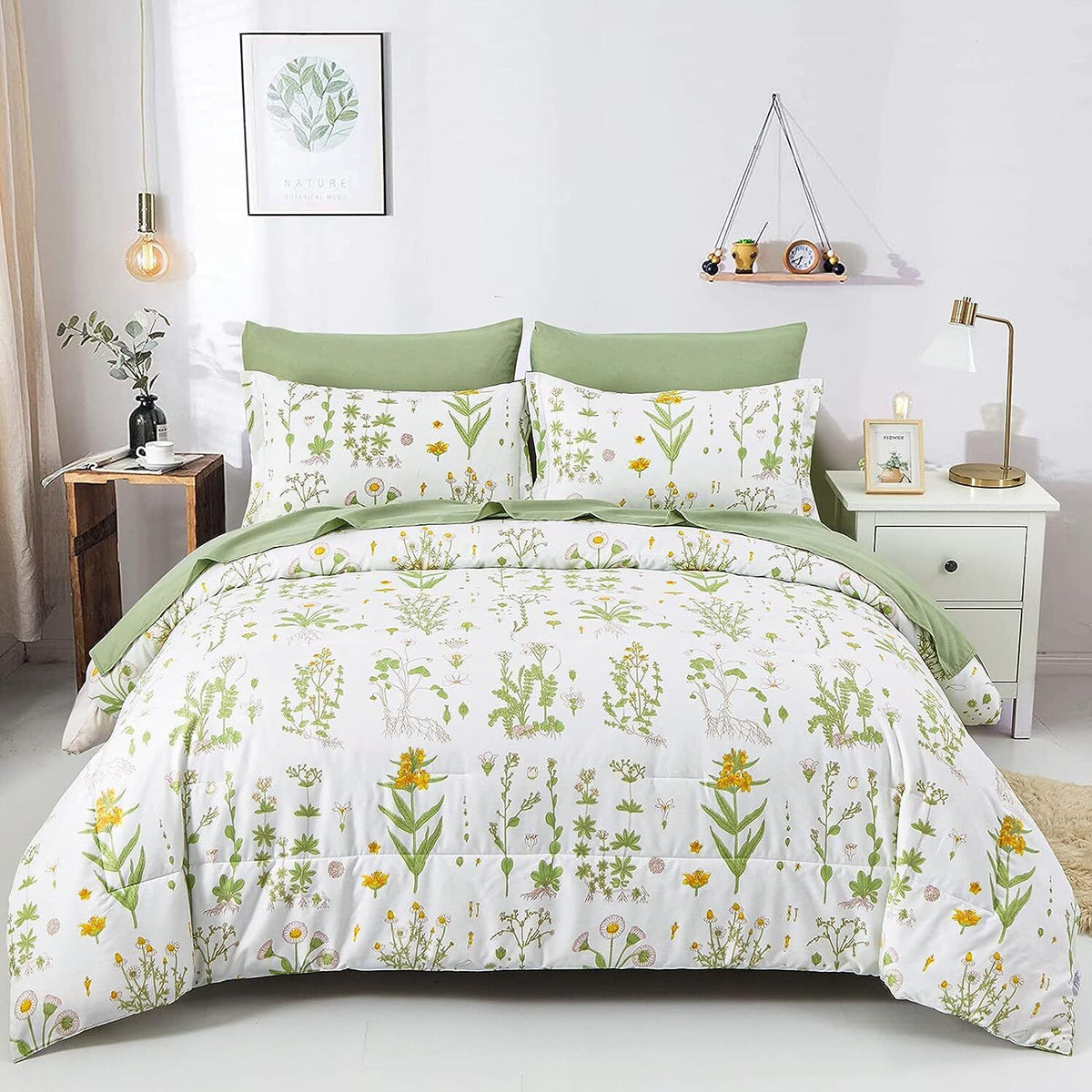 Vintage Delicate Green Bloom | 3 Pc Comforter & Pillow Cover Set