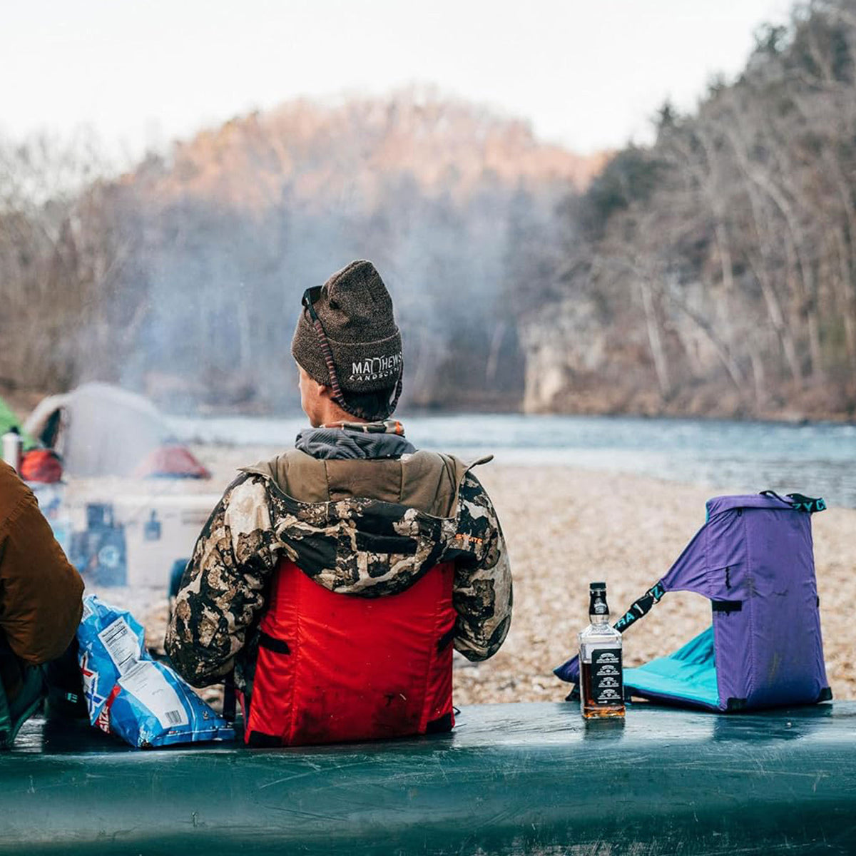 Portable Outdoor Camping Seat Pad with Backrest | Blue | Foldable & Waterproof Concert Cushion | 600D Oxford Fabric | Hiking & Picnics