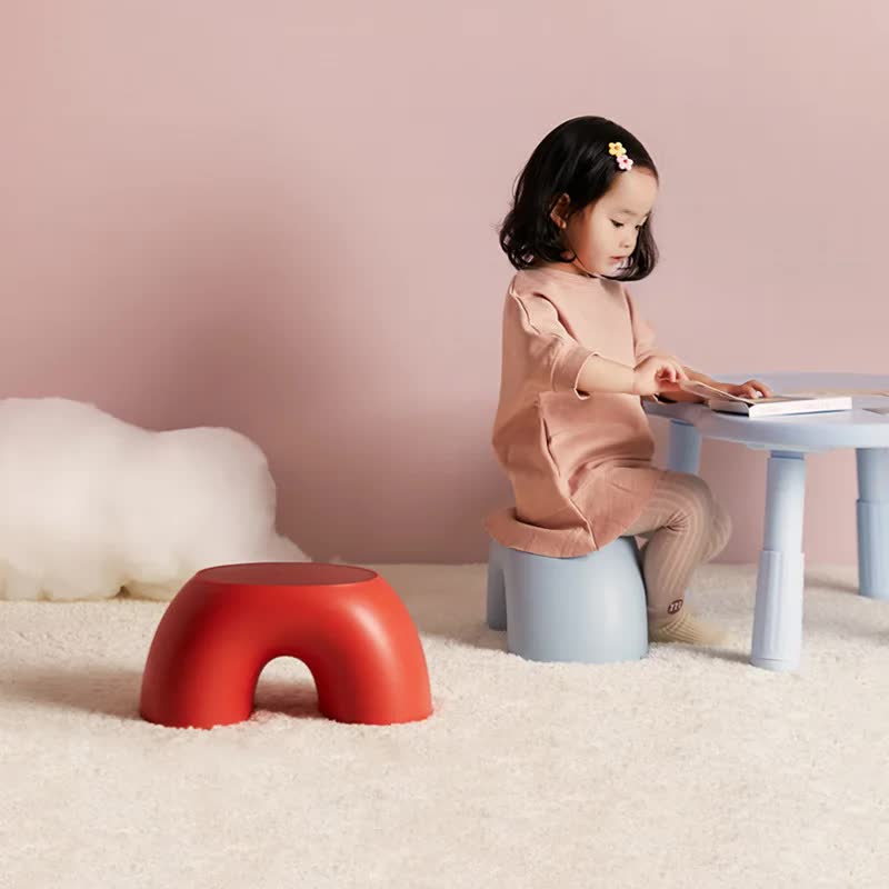Red Minimalist Round Footstool | Durable Anti-Slip Rainbow Stool | PP+Polypropylene | Comfortable Bench
