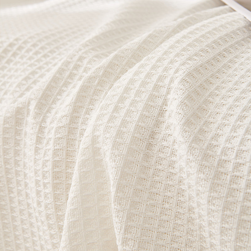 180x180cm Off White Premium Polyester Sofa Throw Blanket | 180x180 cm | Multi-Seasonal Use | Sofa Protector