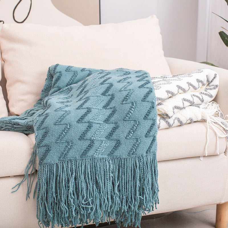 130x180cm White & Grey Knitted Throw Blanket | Modern Design with Tassels | Soft & Lightweight | Sofa, Bed & Office
