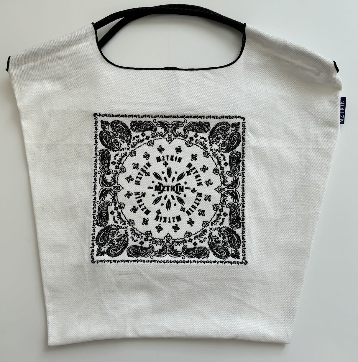 Canvas Tote Bag | Printed | Water-Resistant | Large Capacity | White Datura Flower