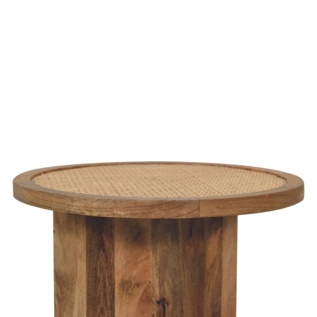 Close-Knit Corner End Table | Compact Design | Space-Saving Accent