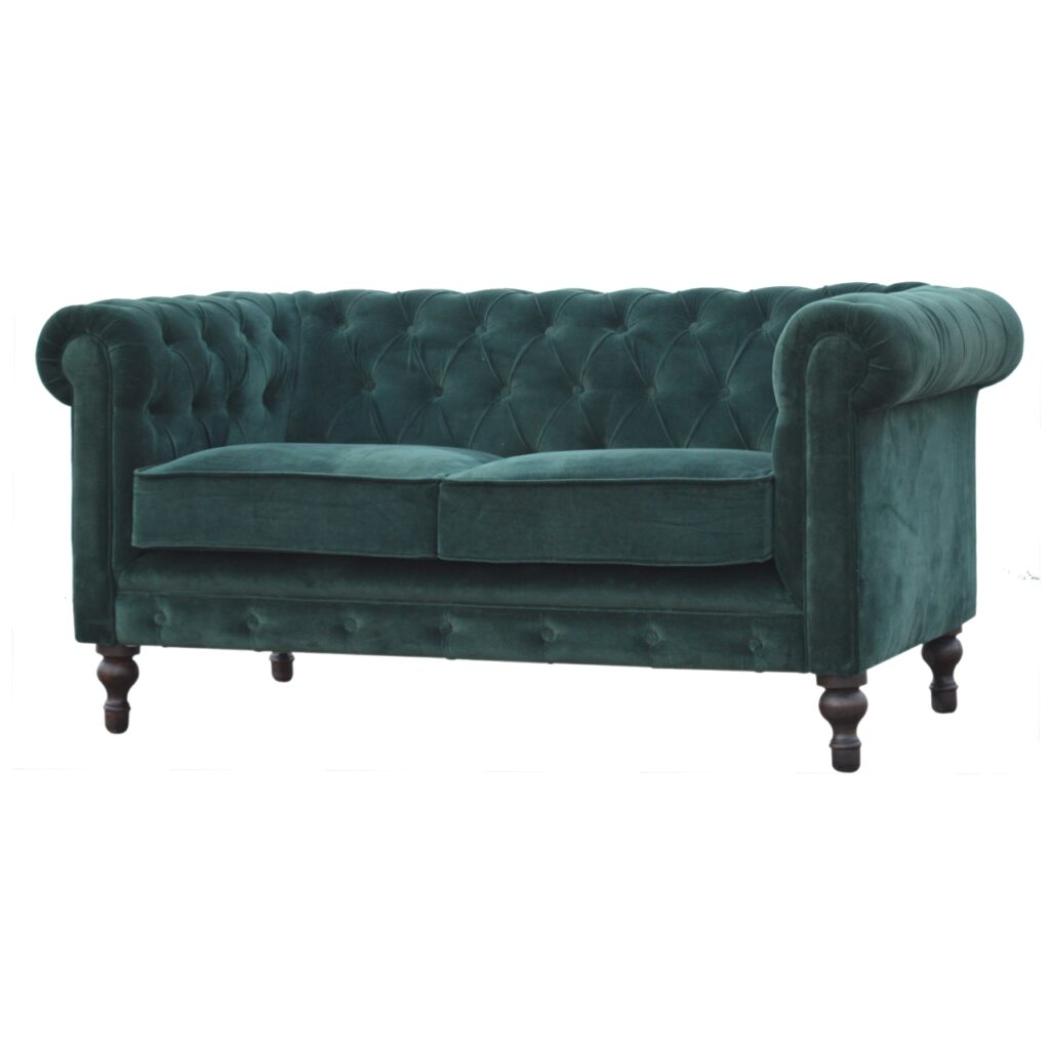 Emerald Green Velvet Chesterfield Bench | Distinctive Detail | Versatile Home Furniture