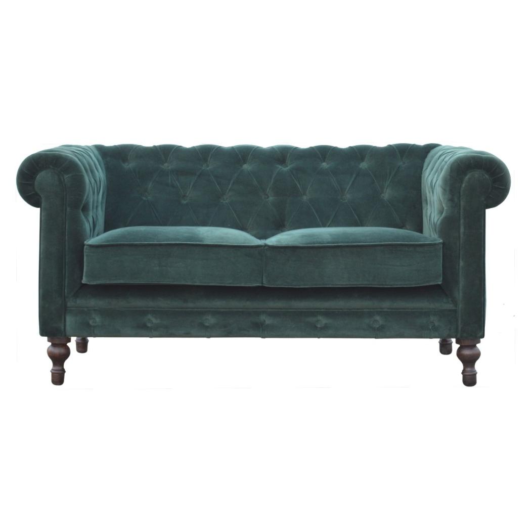 Emerald Green Velvet Chesterfield Bench | Distinctive Detail | Versatile Home Furniture