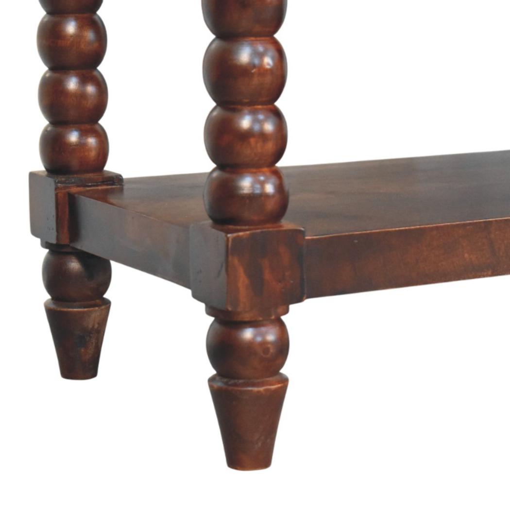 Spindle Winewood Leather Bench | Leather Texture | Accent Seating
