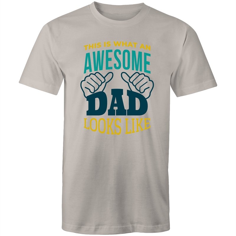 Men's This Is What An Awesome Dad Looks Like Tee