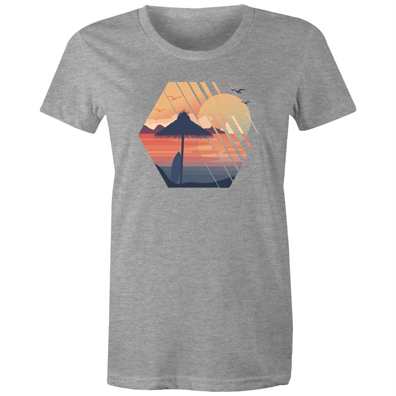 Women's Chilled Sunset Beach T-shirt