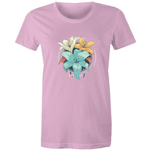 Women's Lily Flowers T-shirt