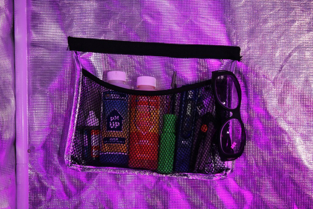 Gorilla Grow Tent 274 X 274 X 213-244cm