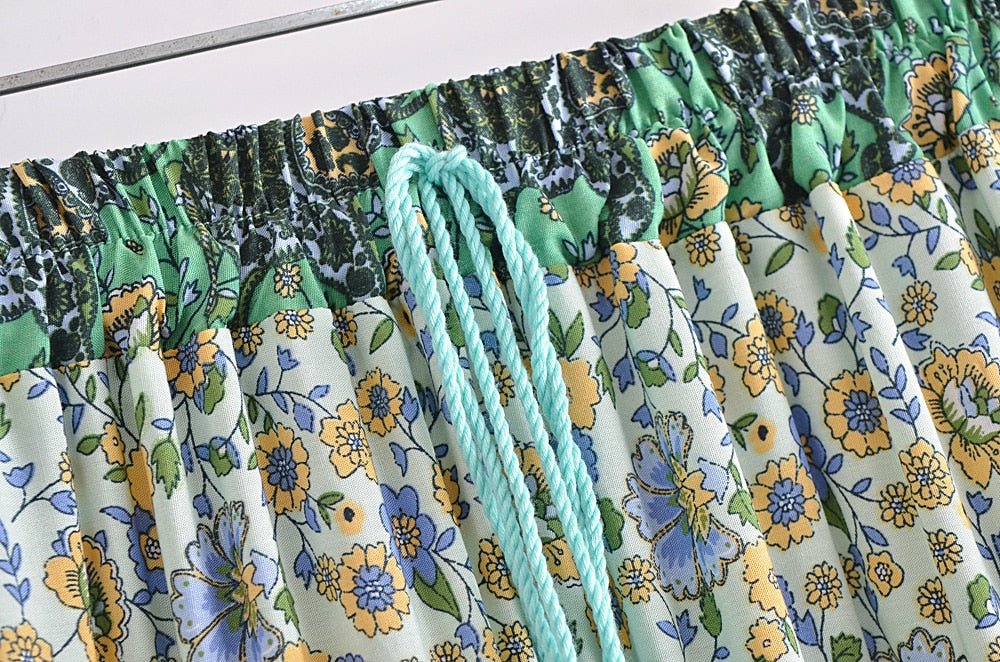 Vintage Styled Green Hippie Skirt | With Tassels | M-L