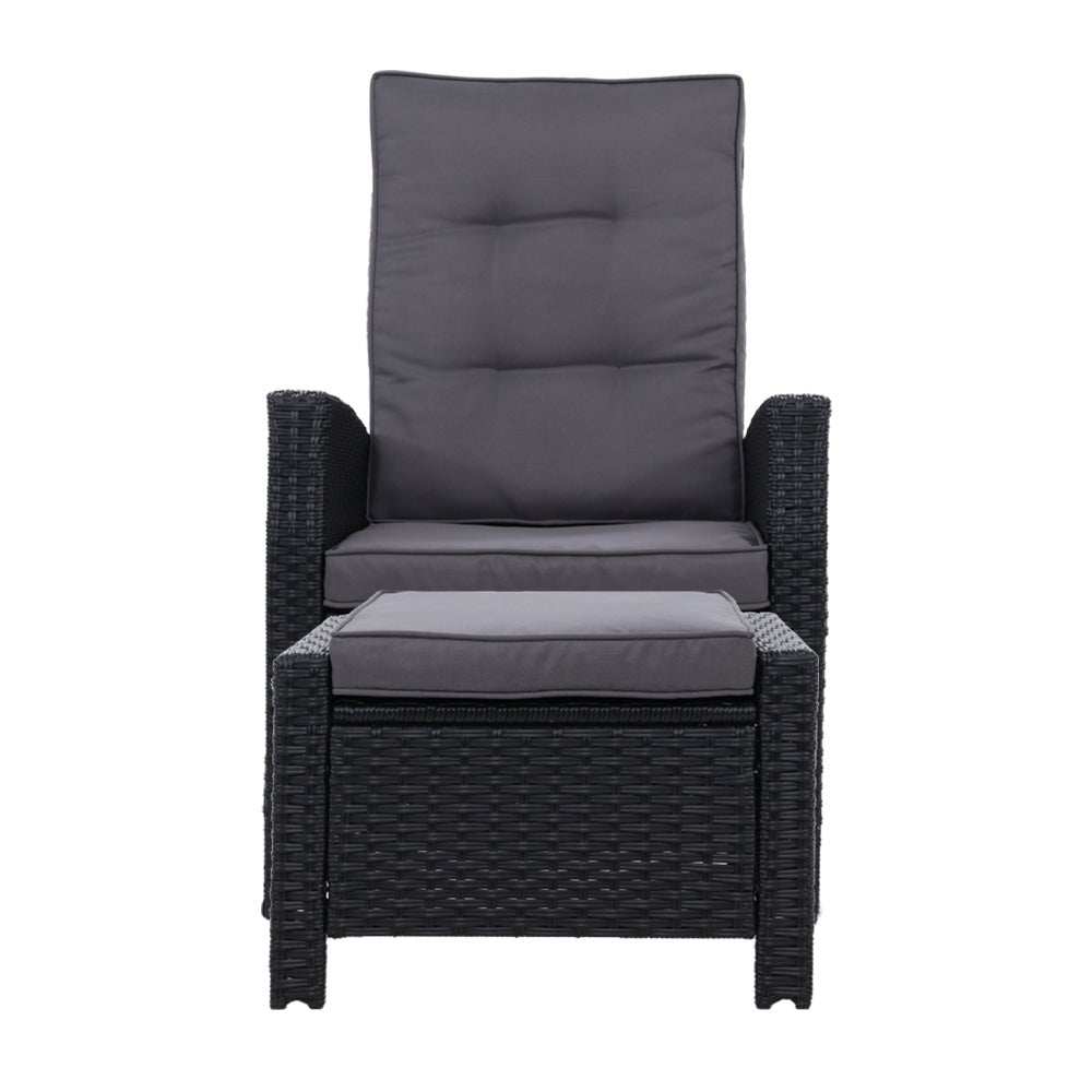 Resort Recliner Chair With Wicker Cushions