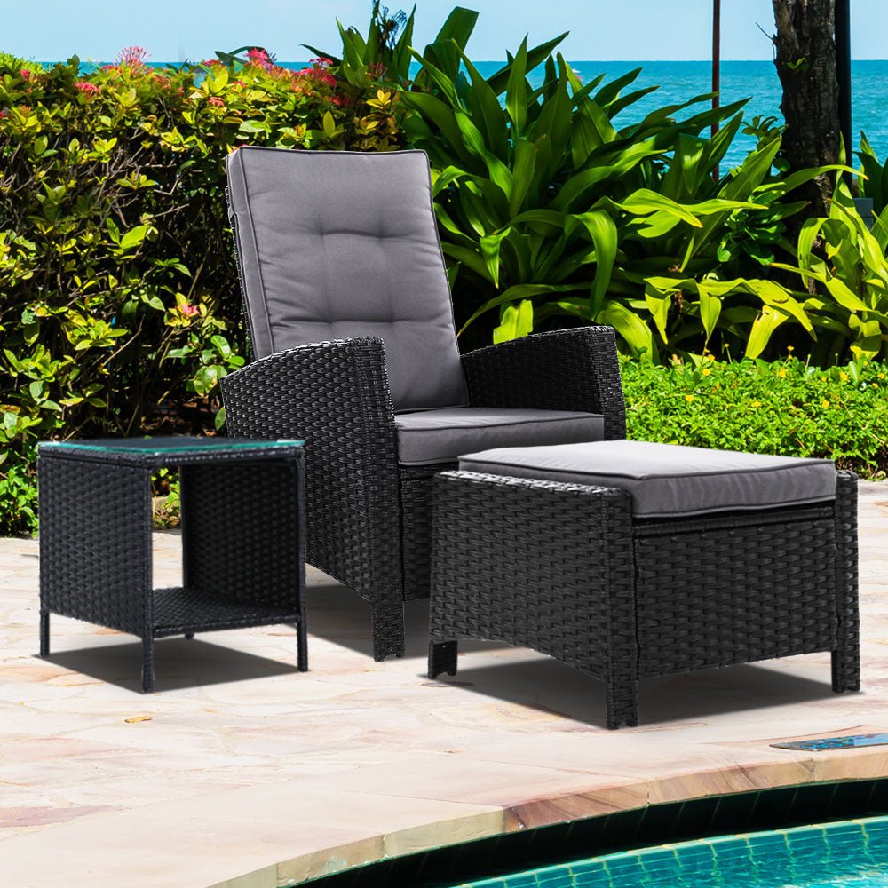 Outdoor Recliner Chair With Table