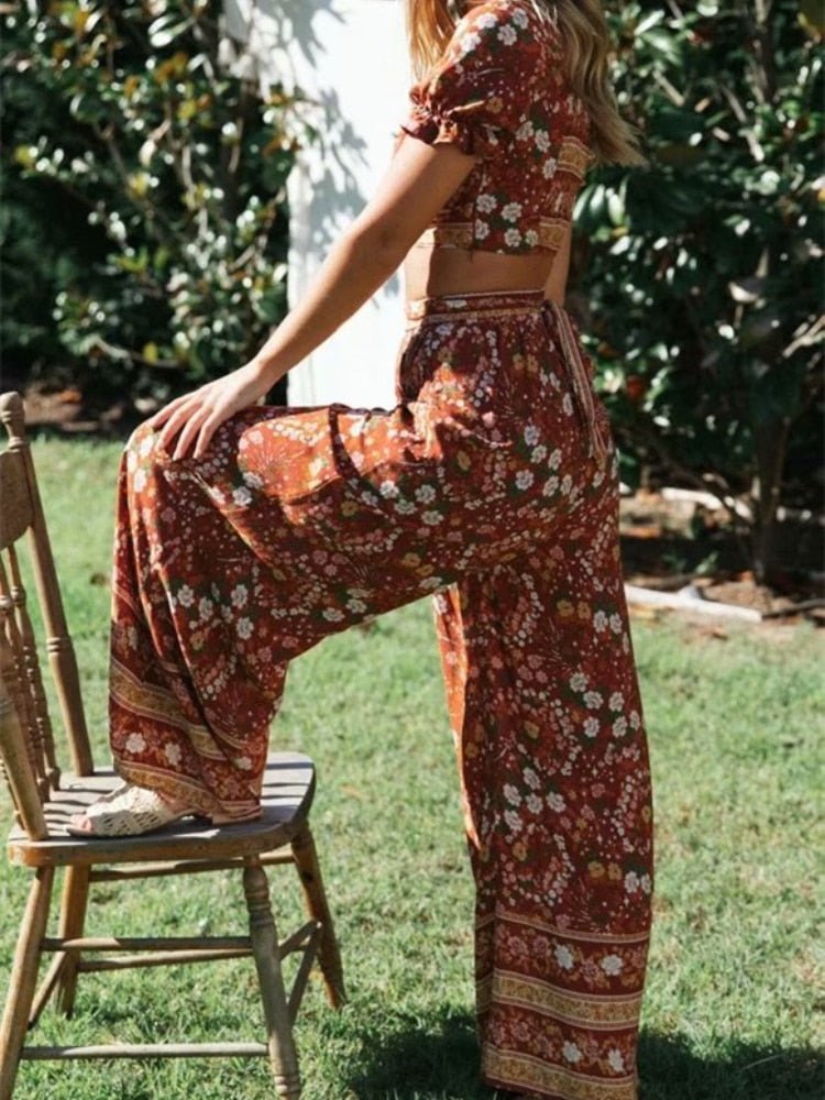 Cool Women's Brown Bohemian Styled Clothing Set | Pants + Sleeveless Top | S-M