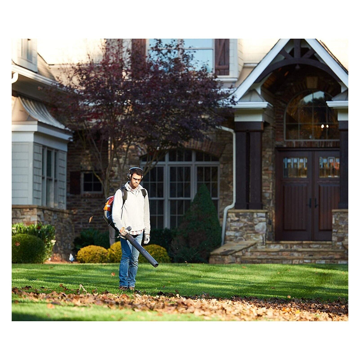 Petrol Backpack Leaf Blower - 2-Stroke, 42.7cc, 540km/H, Commercial Grade