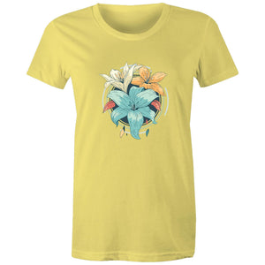 Women's Lily Flowers T-shirt