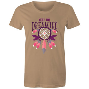Women's Keep On Dreaming T-shirt